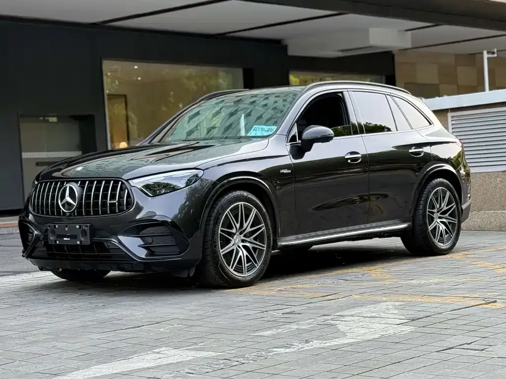 Mercedes-Benz GLC AMG — фото 1