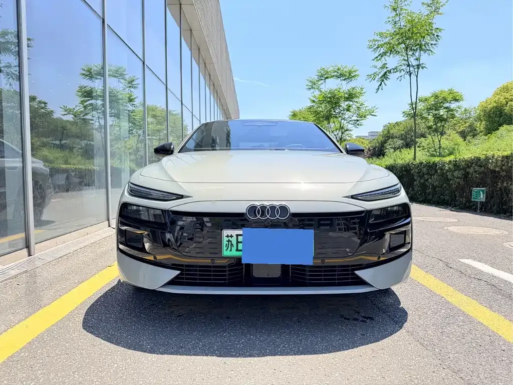 Audi 奥迪A6L e-tron 2026 из CN, фото 9