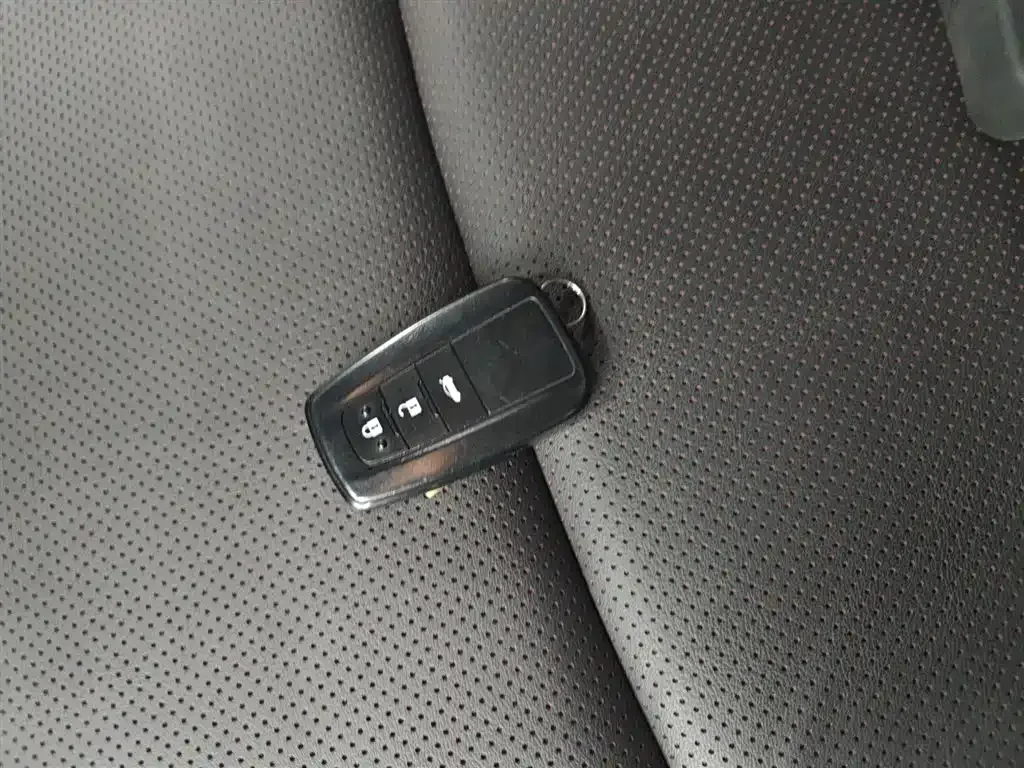 Toyota Levin 2023 из CN, фото 9