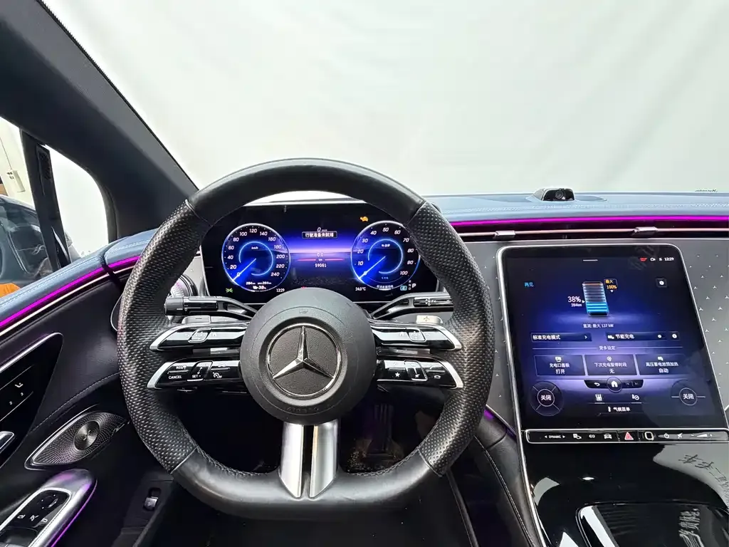 Mercedes-Benz EQE 2023 из CN, фото 8
