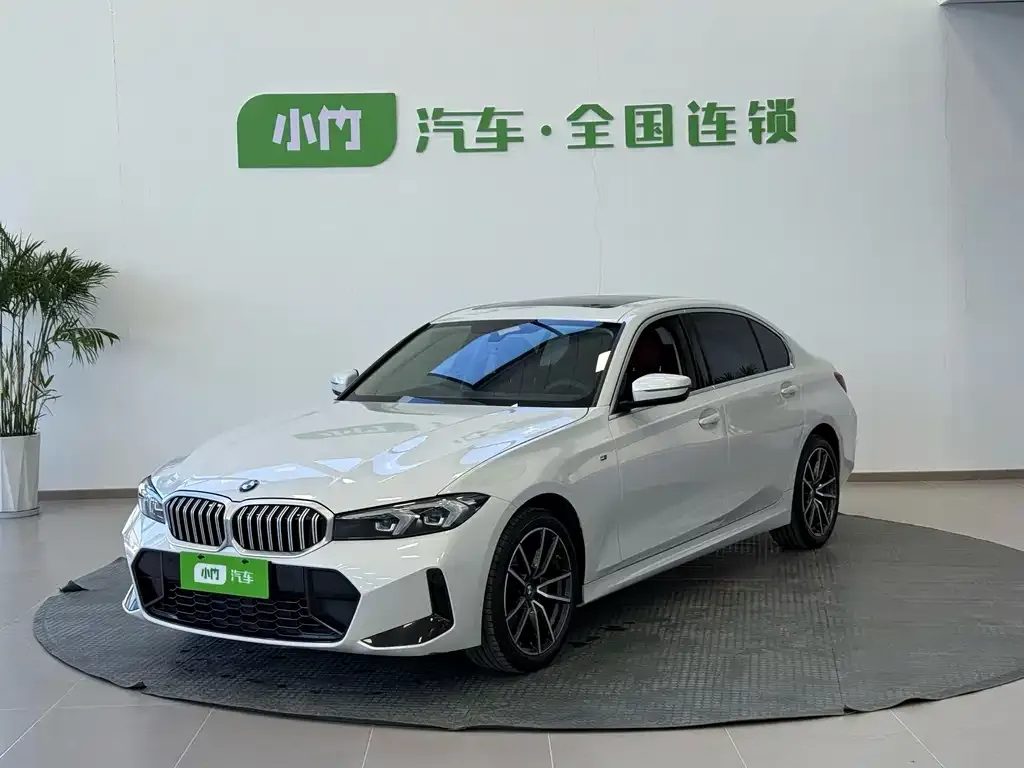 BMW 3 Series 2023 из CN, фото 1