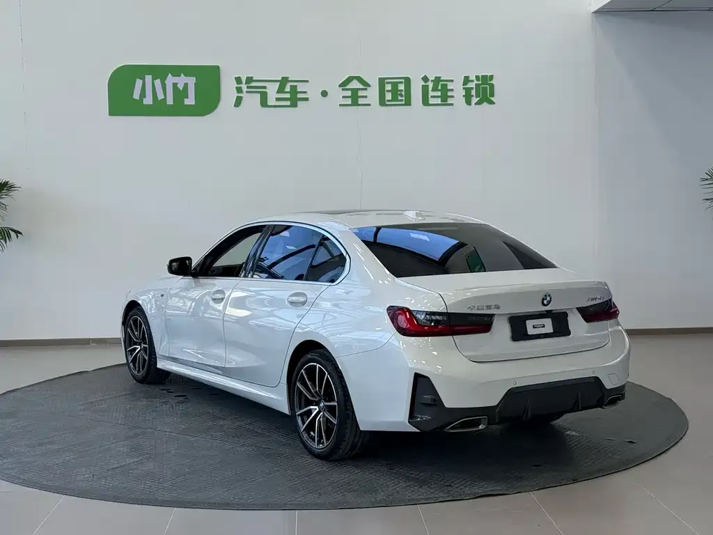 BMW 3 Series 2023 из CN, фото 2