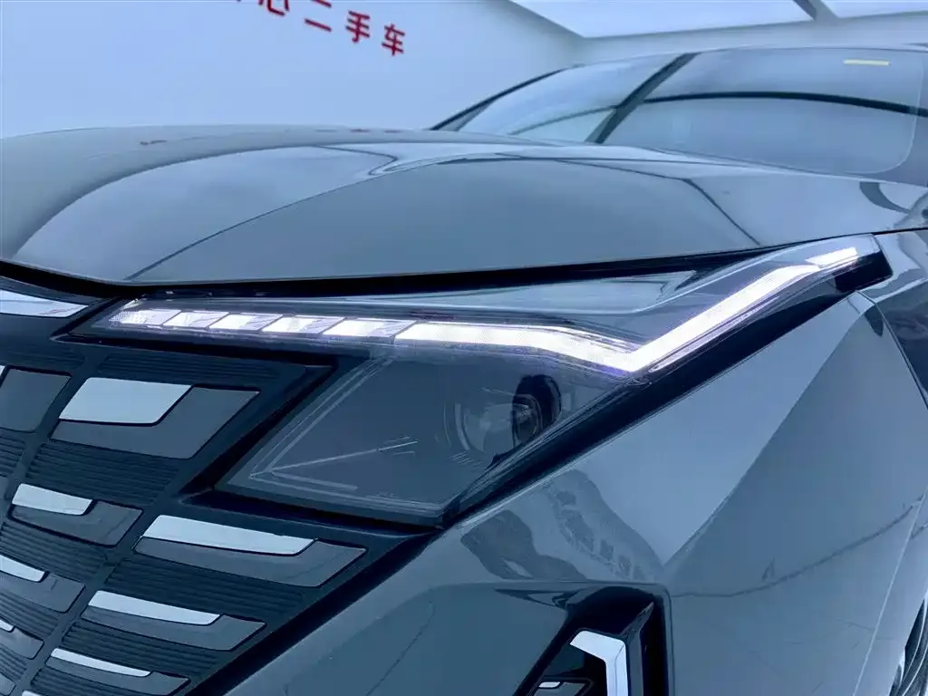Changan UNI-Z New Energy 2024 из CN, фото 6