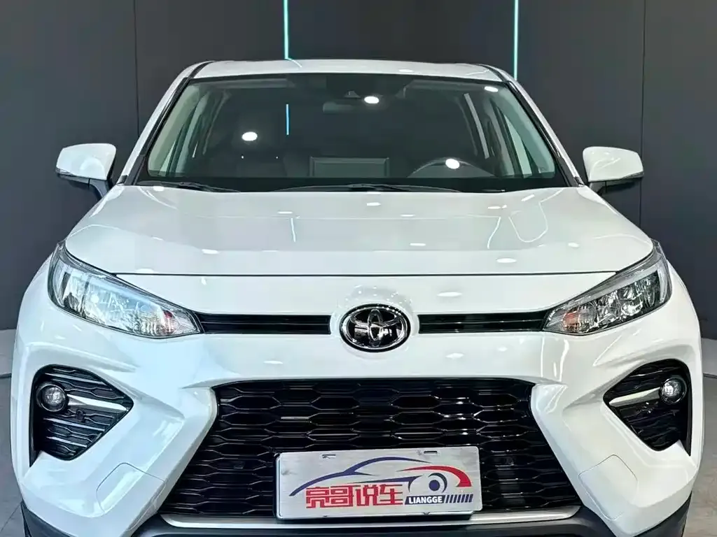 Toyota Wildlander — фото 3