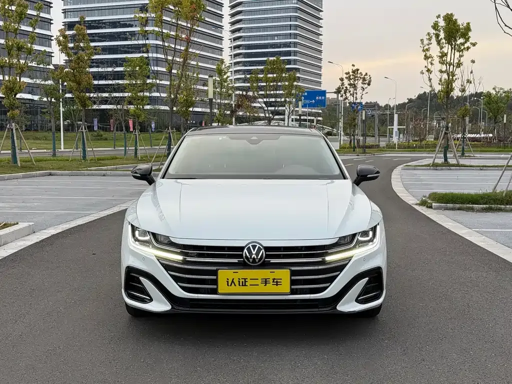 Volkswagen CC — фото 1