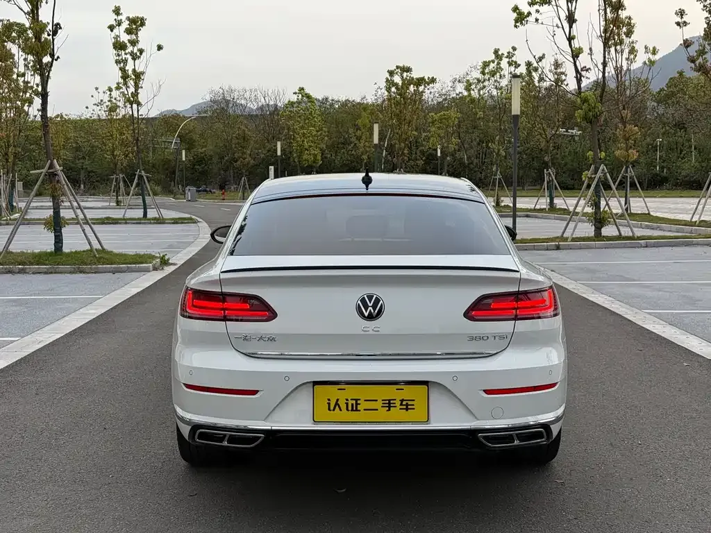 Volkswagen CC — фото 4