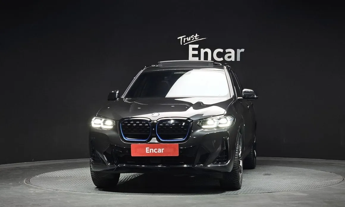 BMW iX3 2023 из KR, фото 2