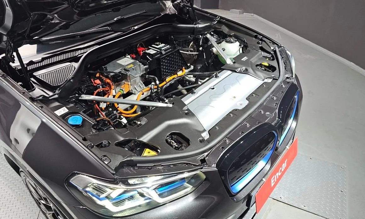 BMW iX3 2023 из KR, фото 6