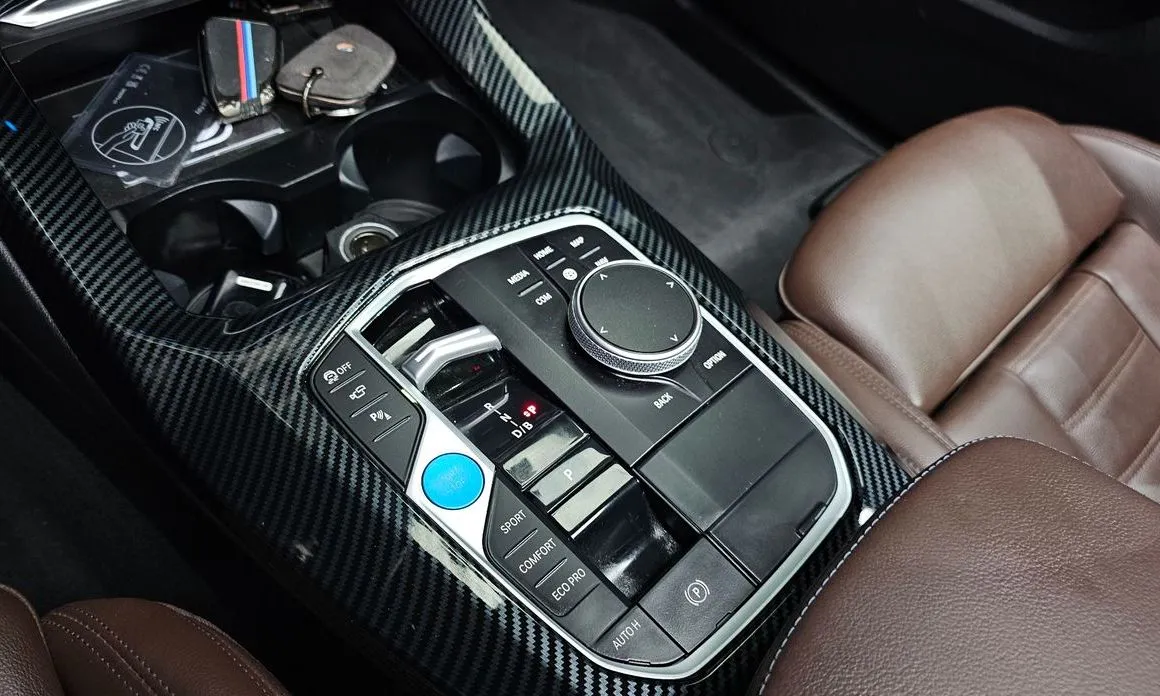 BMW iX3 2023 из KR, фото 7
