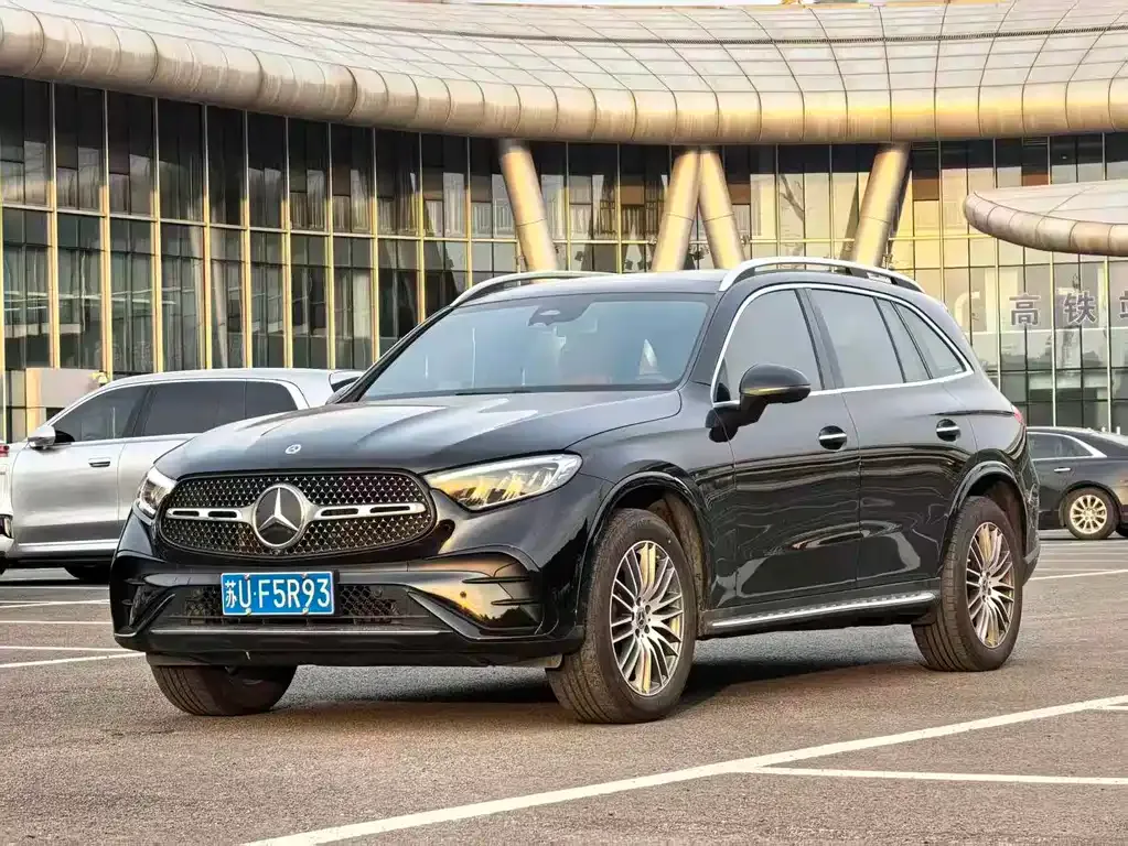 Mercedes-Benz GLC — фото 1