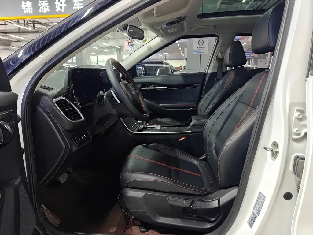 Kia KX3 2022 из CN, фото 5