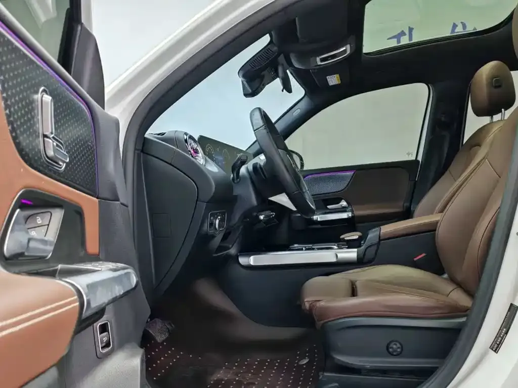 Mercedes-Benz GLB 2024 из CN, фото 4