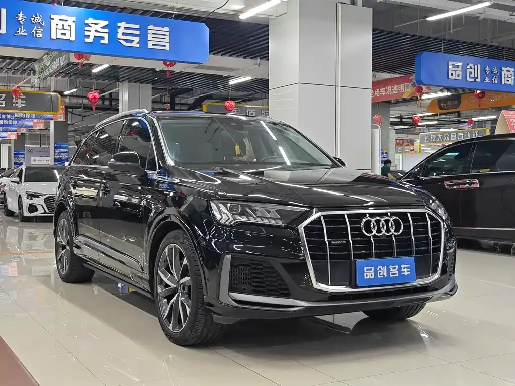 Audi Q7 — фото 6