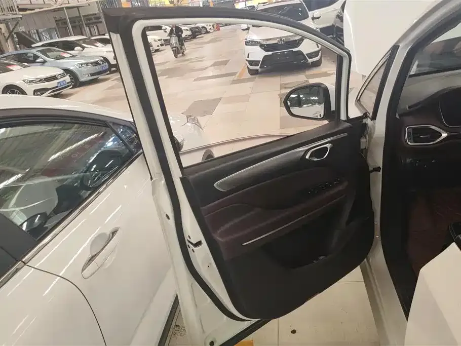 GAC Motor Trumpchi M6 2021 из CN, фото 3
