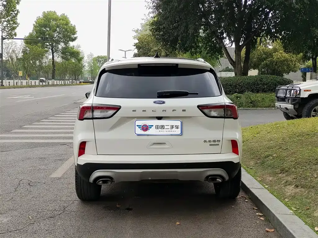 Ford Escape 2023 из CN, фото 9