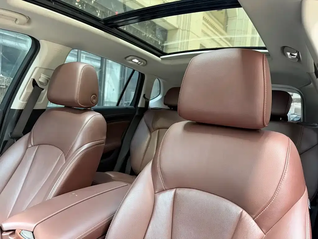 Buick Envision Plus — фото 3