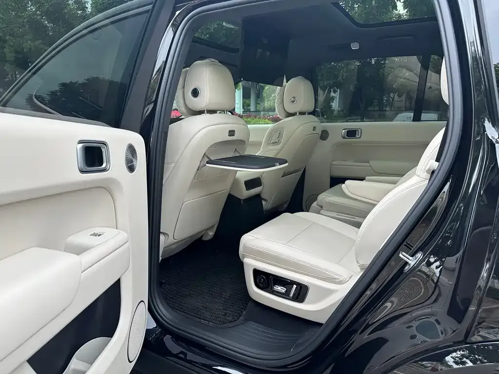 Li Auto L9 2025 из CN, фото 2