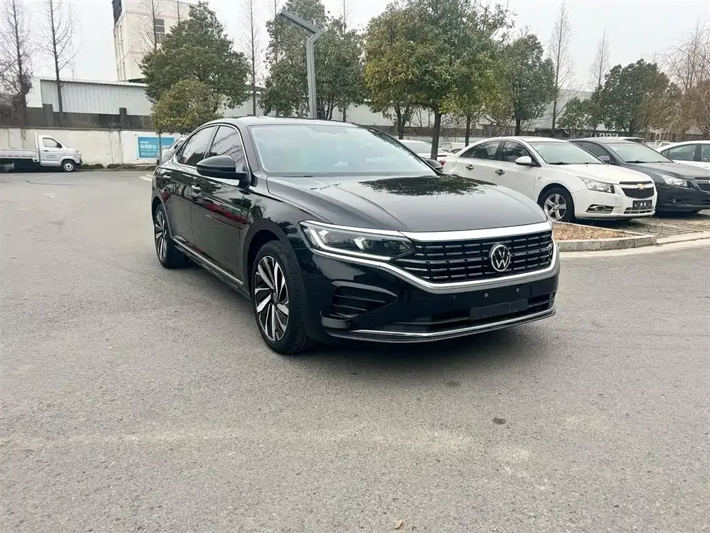 Volkswagen Passat 2022 из CN, фото 10
