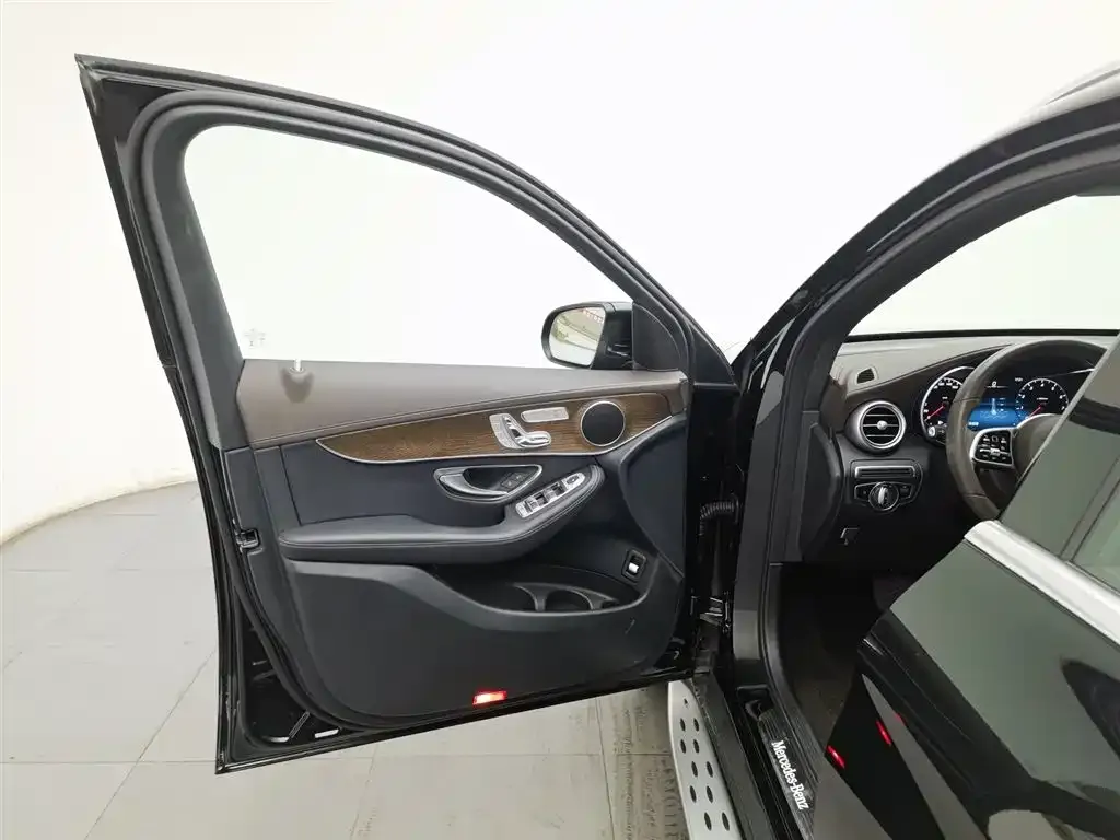 Mercedes-Benz GLC 2021 из CN, фото 4