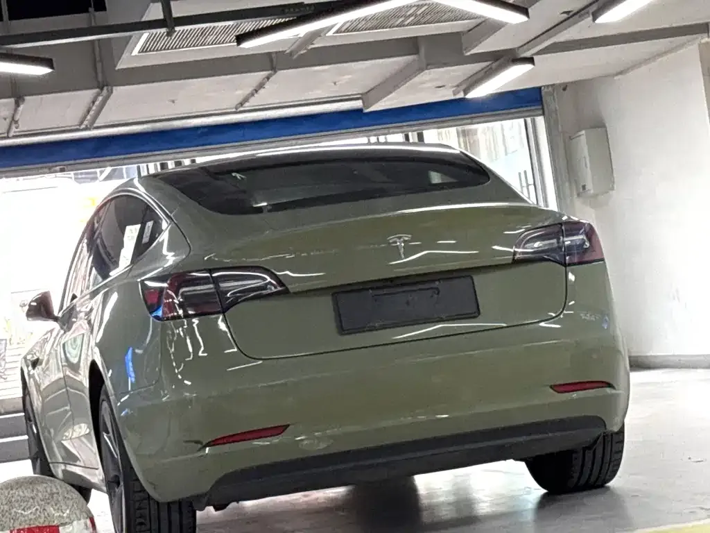 Tesla Model 3 — фото 5