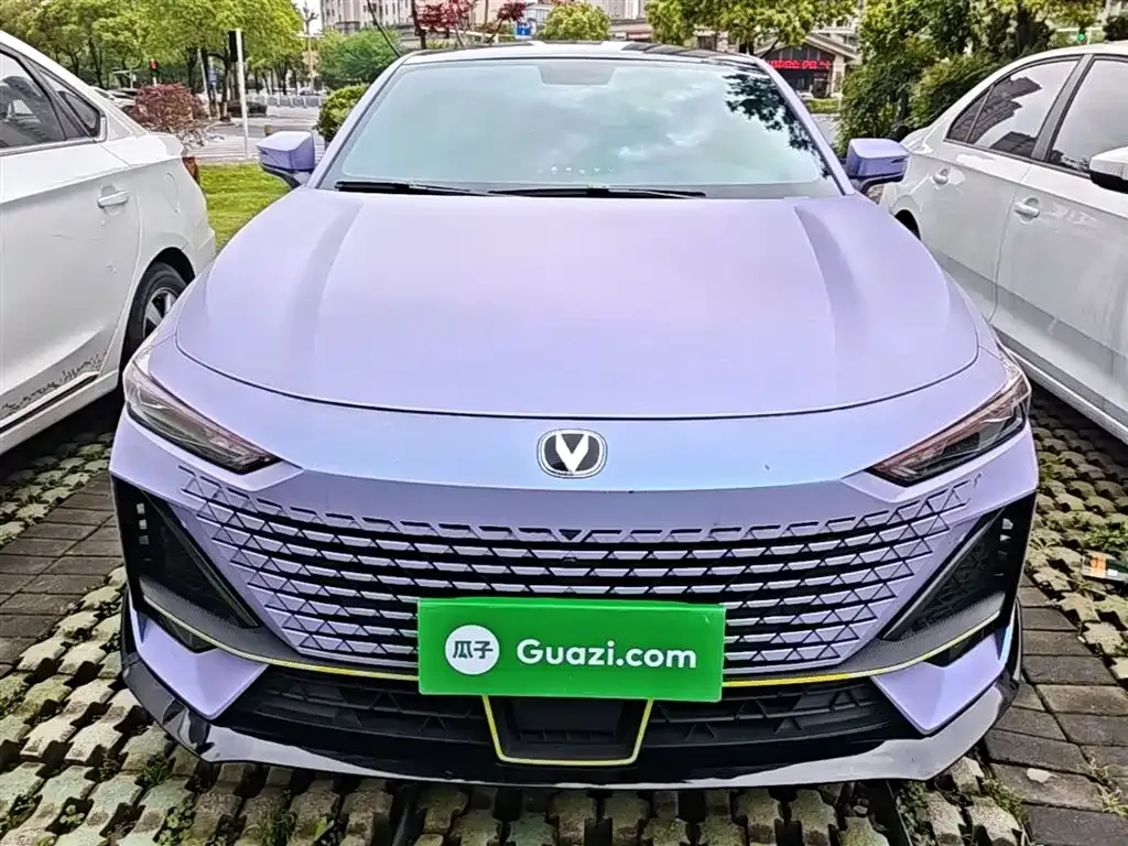 Changan UNI-V 2023 из CN, фото 2