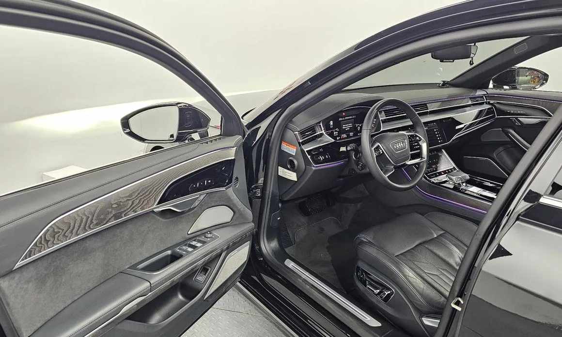 Audi A8 2023 из KR, фото 3