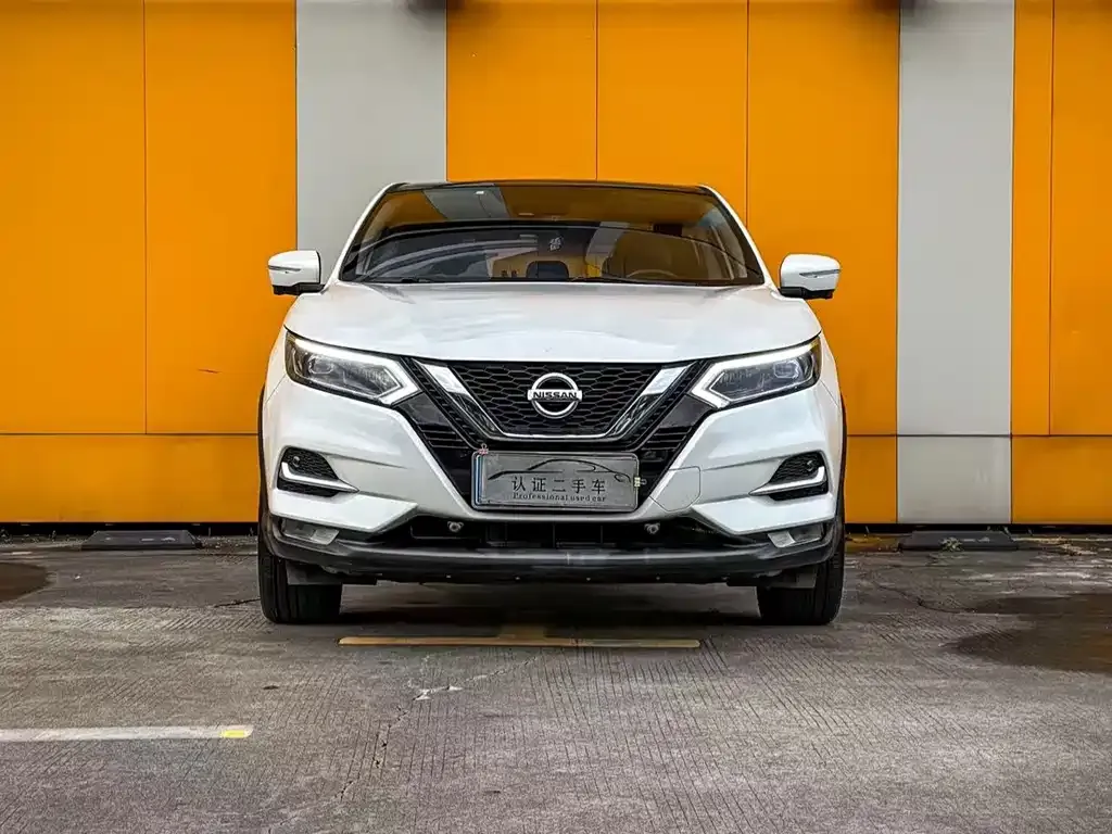 Nissan Qashqai — фото 5