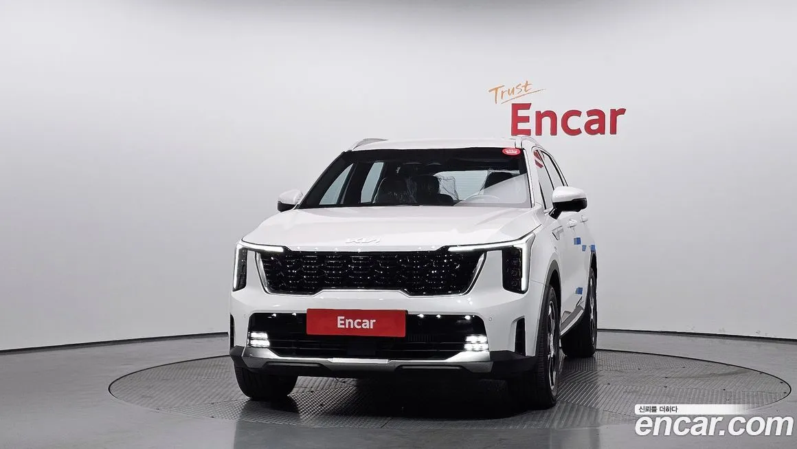 Kia Sorento — фото 4