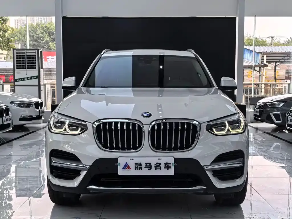 BMW X3 — фото 2
