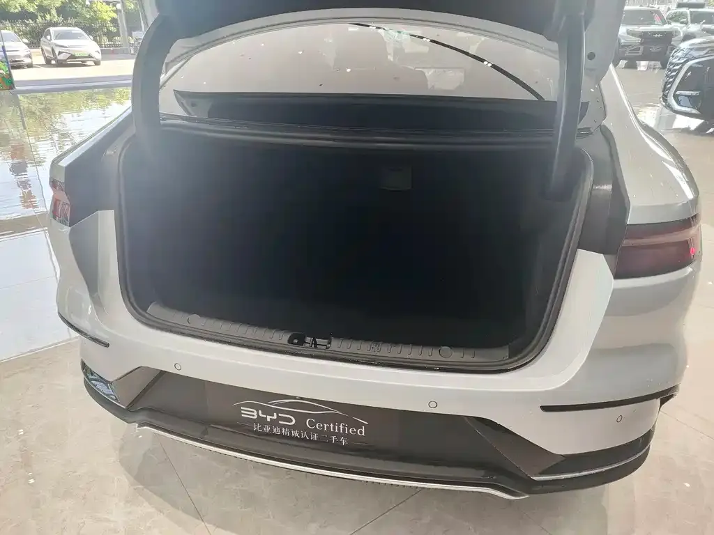 BYD Han 2025 из CN, фото 3