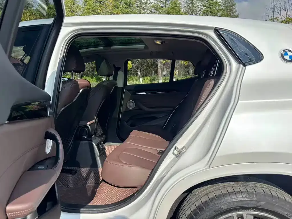 BMW X2 2023 из CN, фото 2
