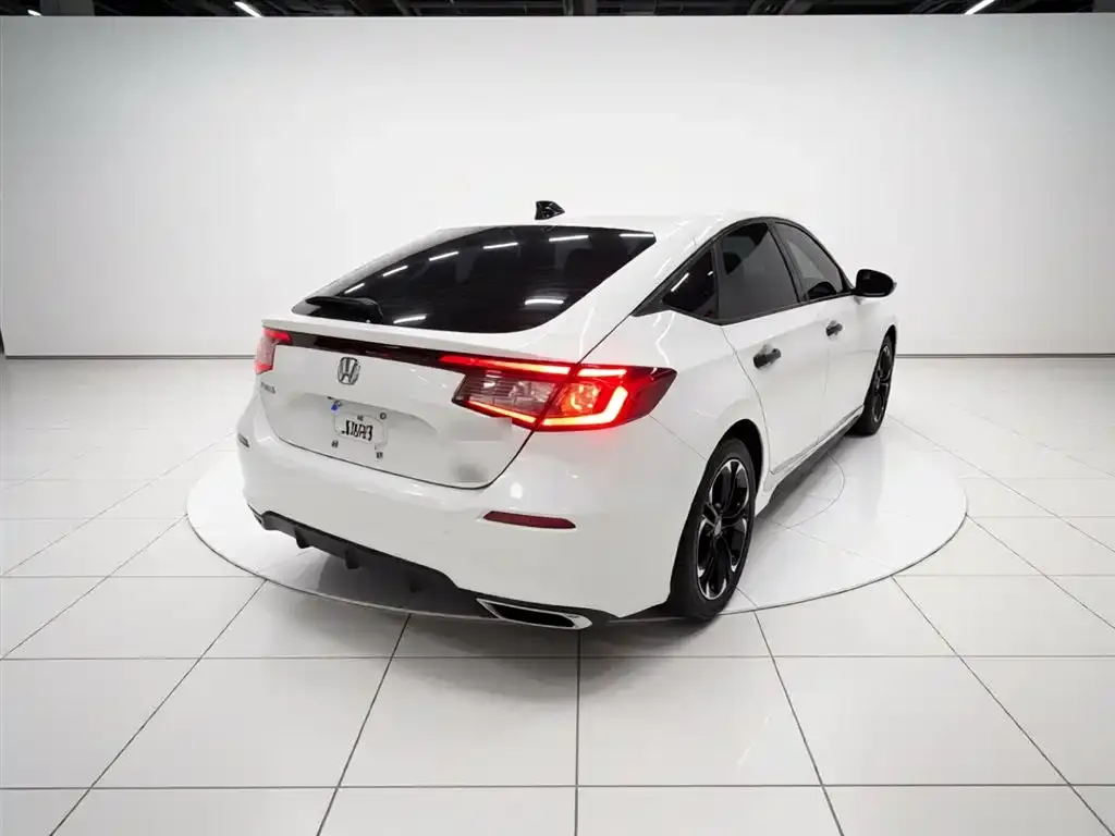 Honda Civic — фото 2