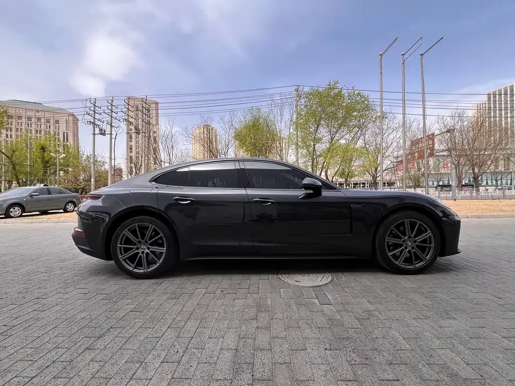 Porsche Panamera 2024 из CN, фото 3