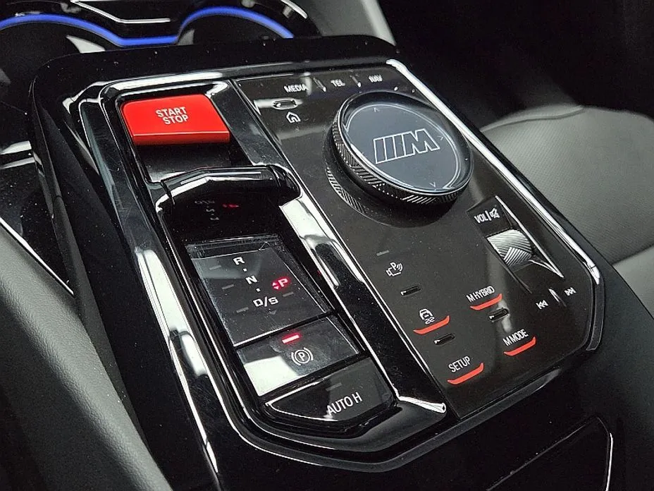 BMW M5 2025 из KR, фото 8