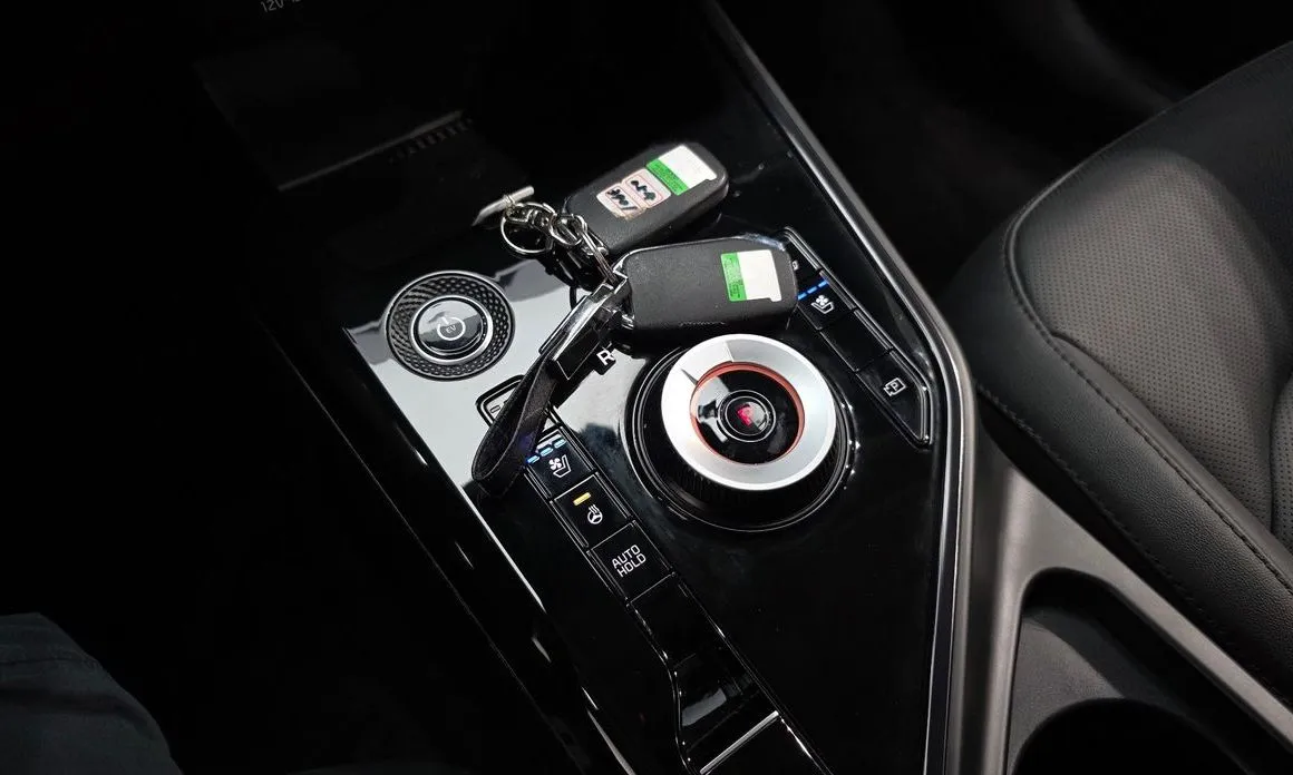 Kia Niro — фото 10