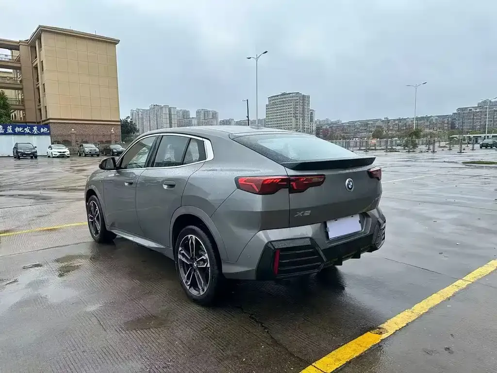 BMW X2 (Import) — фото 2