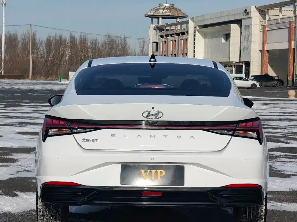 Hyundai Elantra 2022 из CN, фото 3