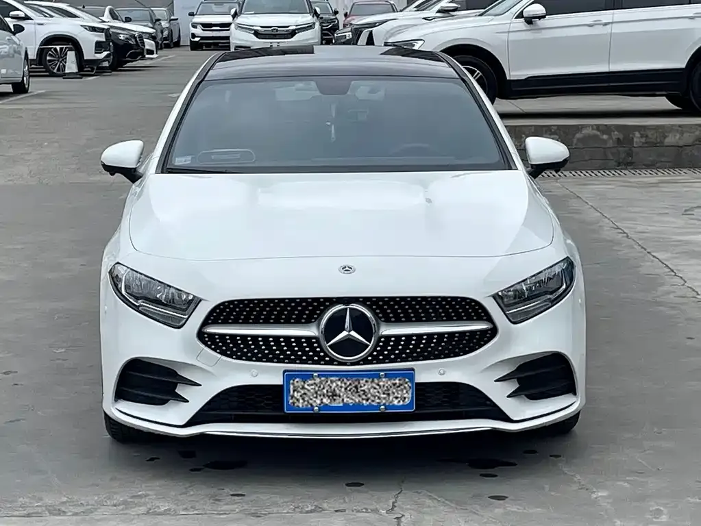 Mercedes-Benz A-Class — фото 8