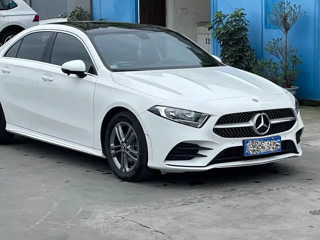 Mercedes-Benz A-Class — фото 4