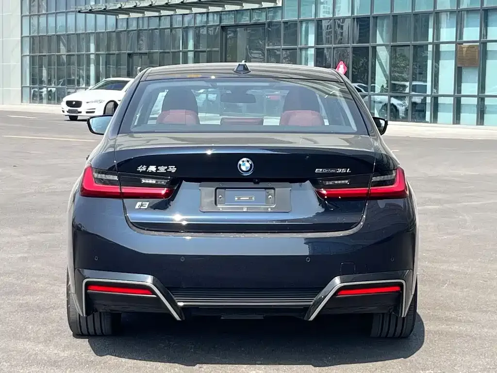 BMW i3 — фото 6