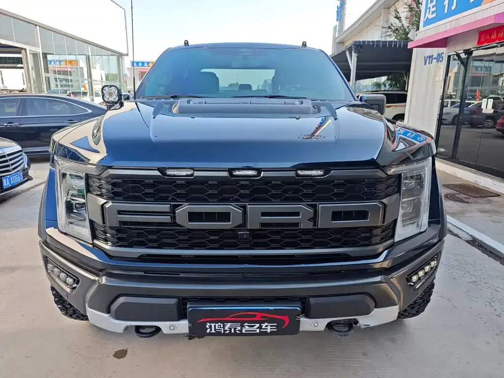 Ford F-150 Raptor 2023 из CN, фото 1