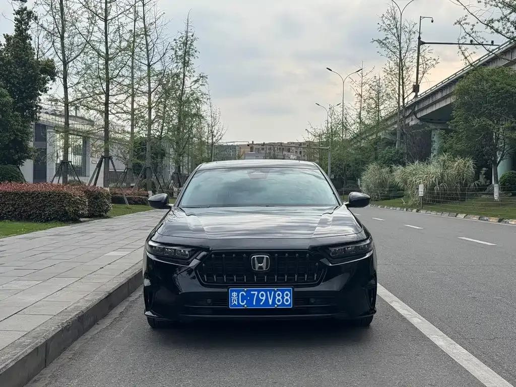 Honda Inspire — фото 7