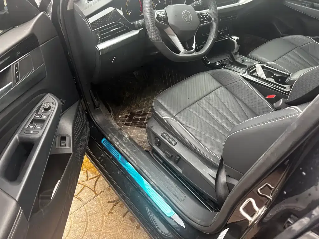 Volkswagen Passat — фото 8