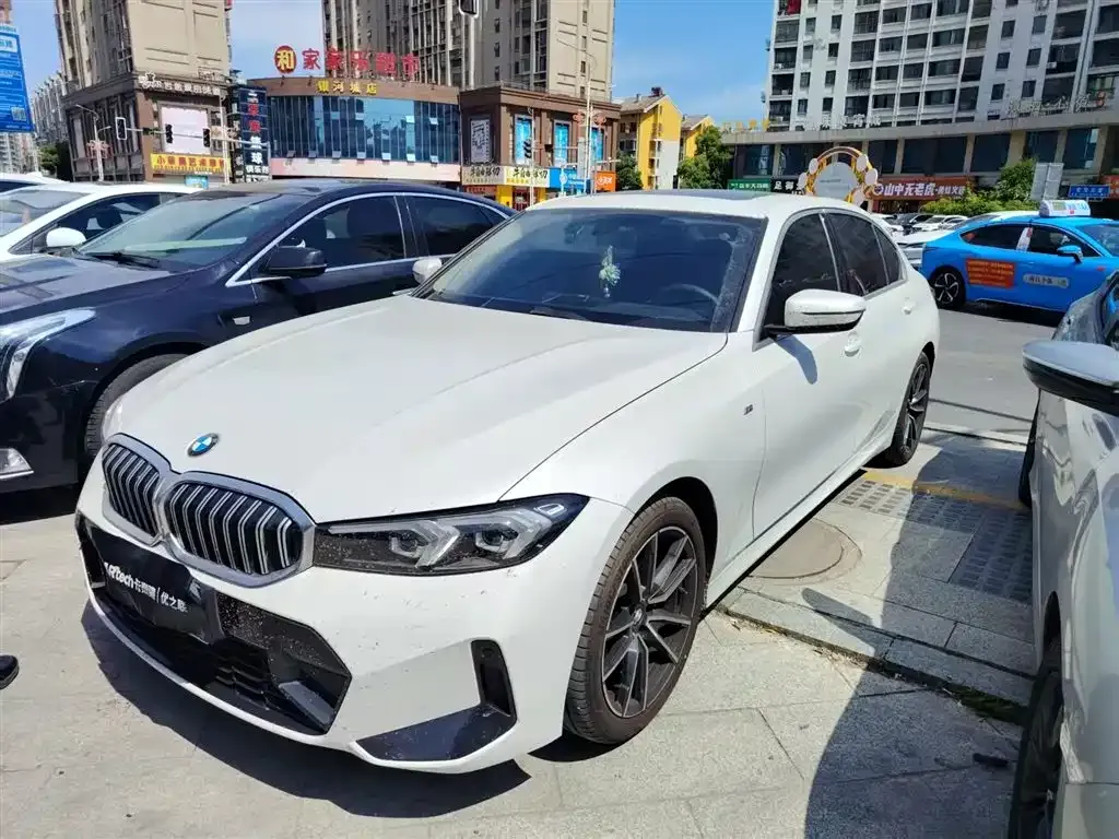 BMW 3 Series — фото 1