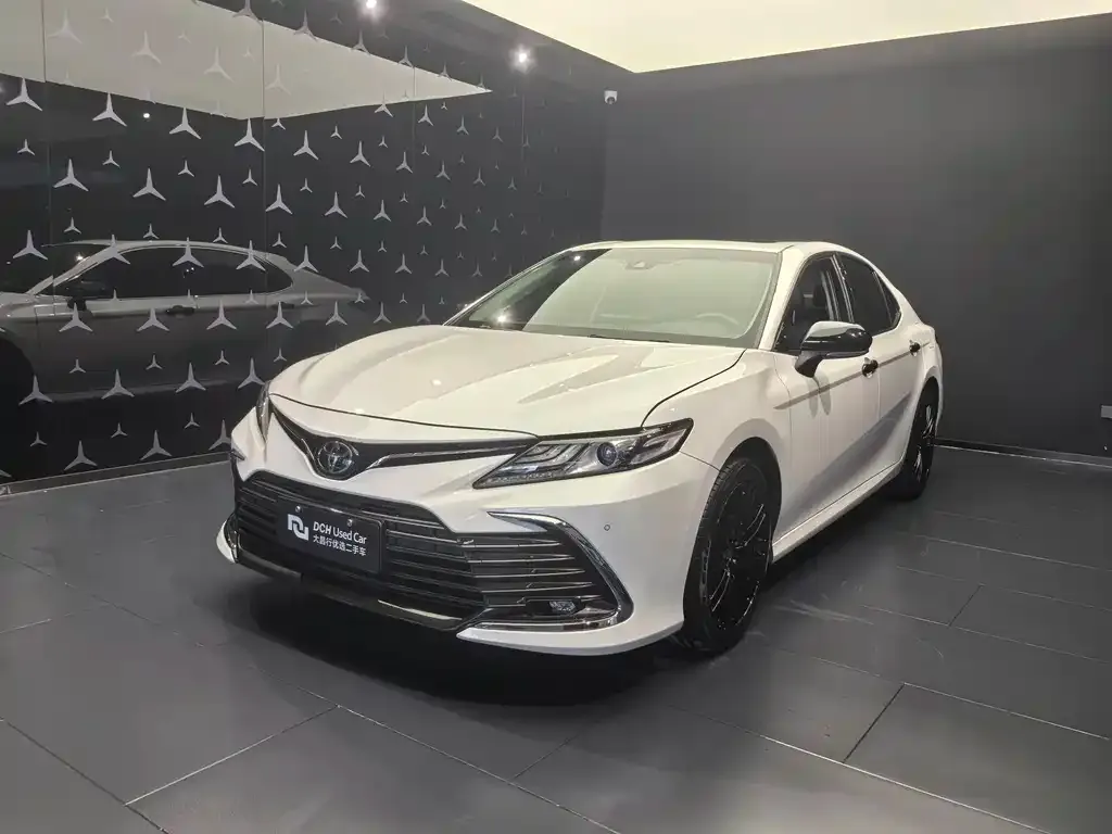 Toyota Camry 2021 из CN, фото 1