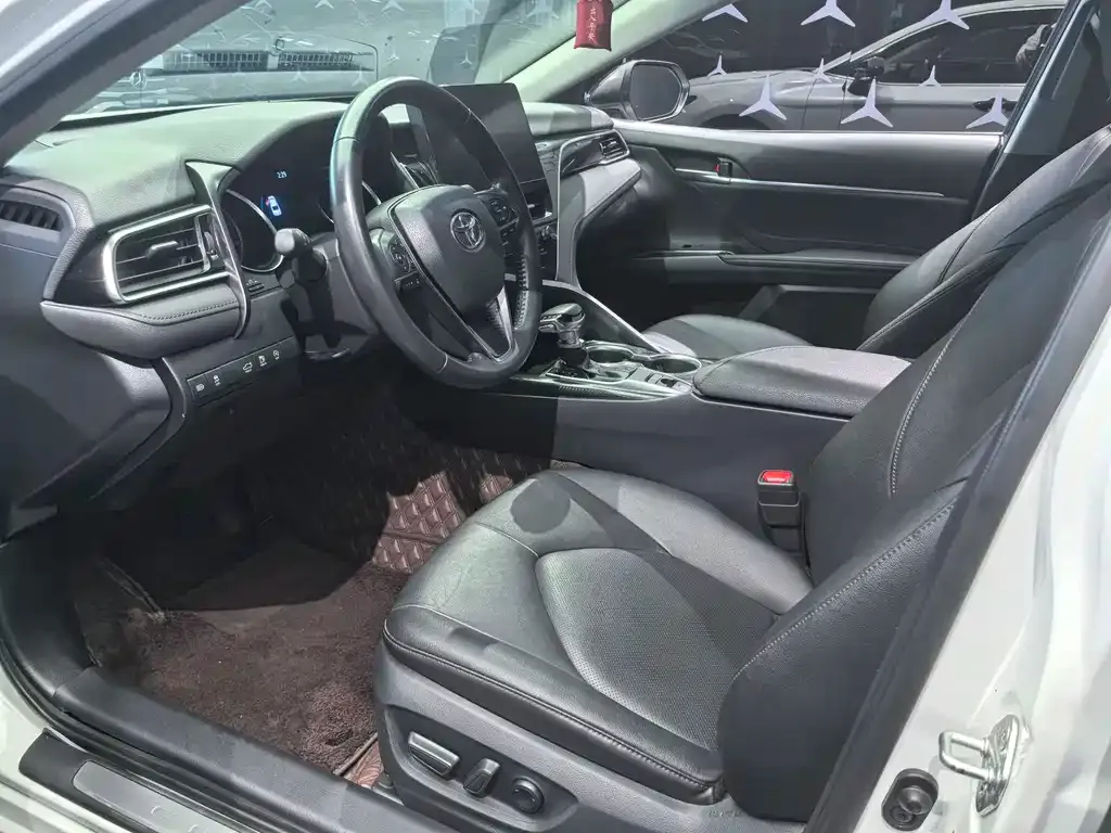 Toyota Camry 2021 из CN, фото 6