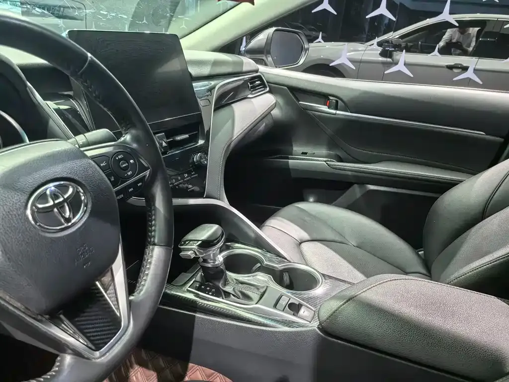 Toyota Camry 2021 из CN, фото 9