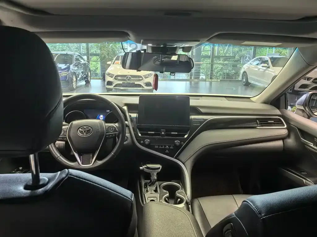Toyota Camry 2021 из CN, фото 5