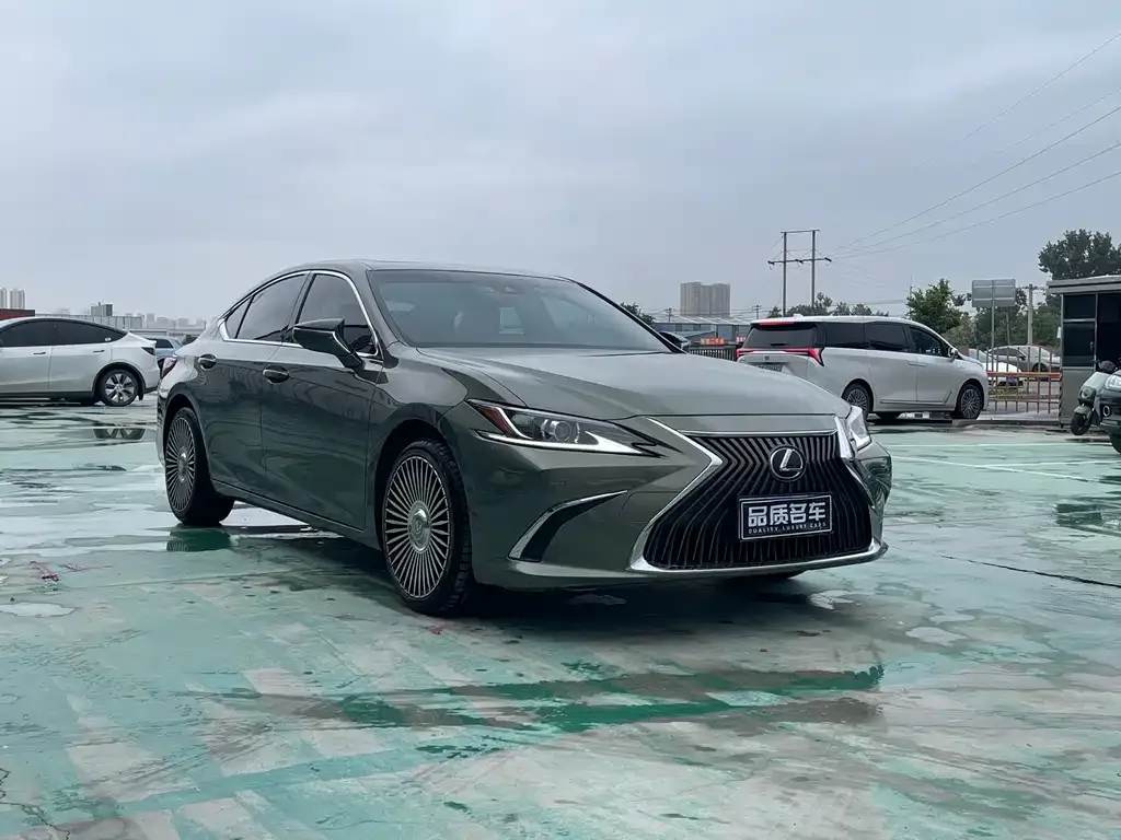 Lexus ES 2021 из CN, фото 7