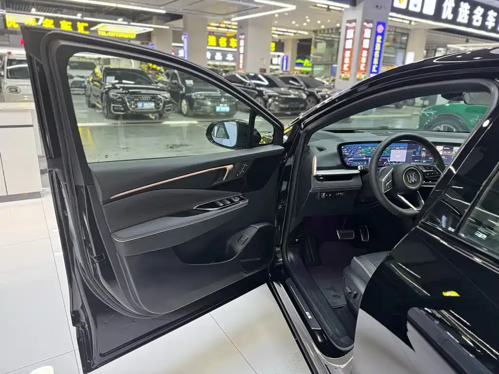 Buick E4 2024 из CN, фото 3